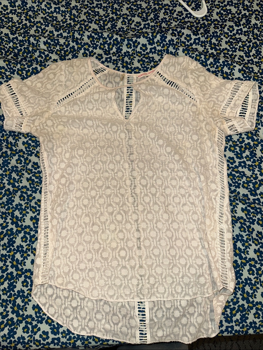 Rebecca Taylor Cream Lace Keyhole Short-Sleeve Blouse